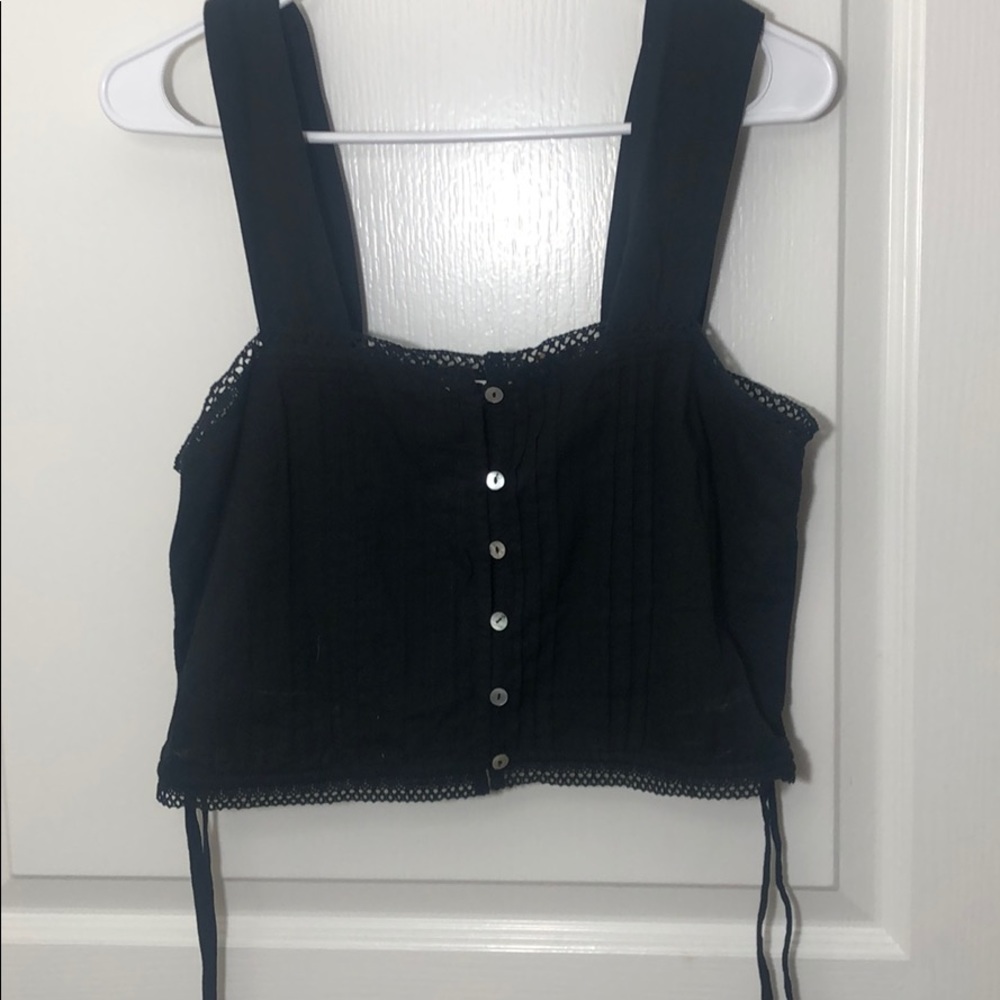 Vestique Cropped Tank